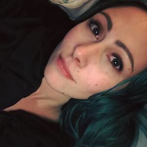 Meet your Posher, Rebekah